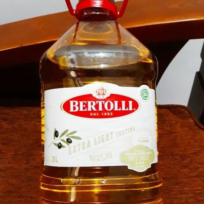 

OLIVE OIL BERTOLLI EXTRA LIGHT 3 Liter murah