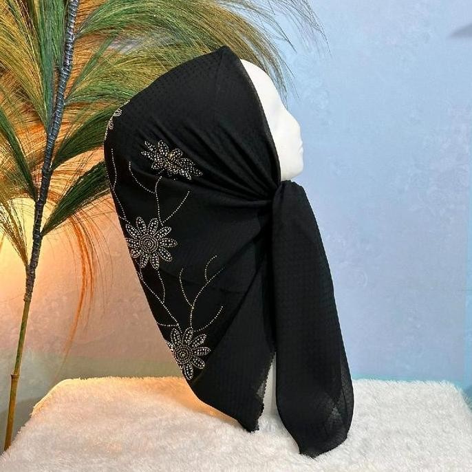 Sale Jilbab Segi Empat Payet Bunga Matahari