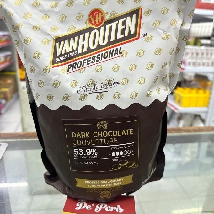 

Van Houten Couverture 53.9% dark chocolate 500gr murah