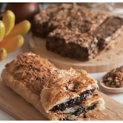 

Sale Chocban Choc Ban Signature Pastry