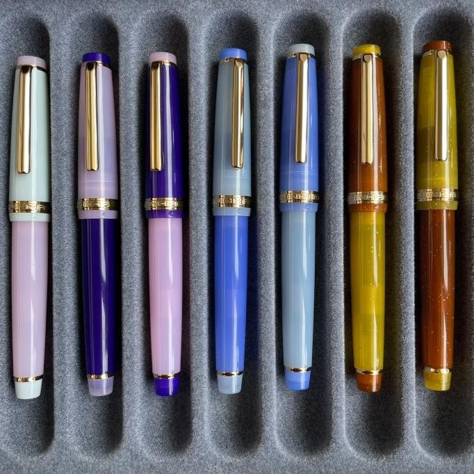 

TERMURAH - JINHAO Typ 82 Fantasia Fountain Pen (1)