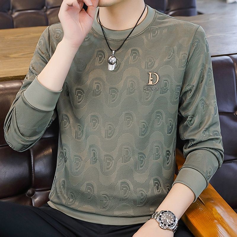 Kaos lengan panjang pria dengan rajutan jacquard
