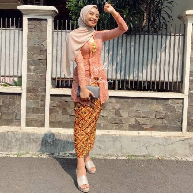 ''Terlaris" Set Kebaya Bali Longlace Kutubaru Hijab | Kebaya Kondangan Muslim