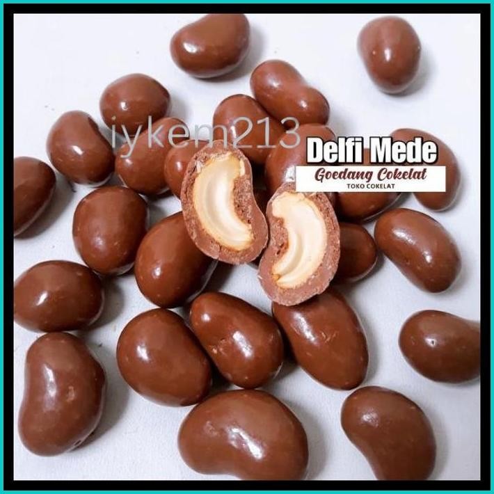 

COKLAT DELFI ALMOND 500GRAM CHOCO DRAGEES DELFI
