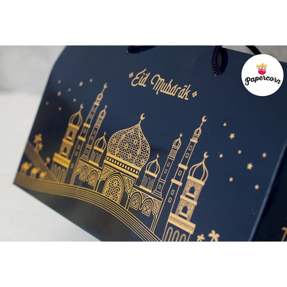 

10 pc Gable Box hampers Lebaran -Idul Fitri Navy Mosque Muat 3 Toples Silinder 800ml + Free Gift Tag 28 x 10 x 11 cm, Tinggi Total 16cm 28x10x16 (ISI 10 PCS BOX)
