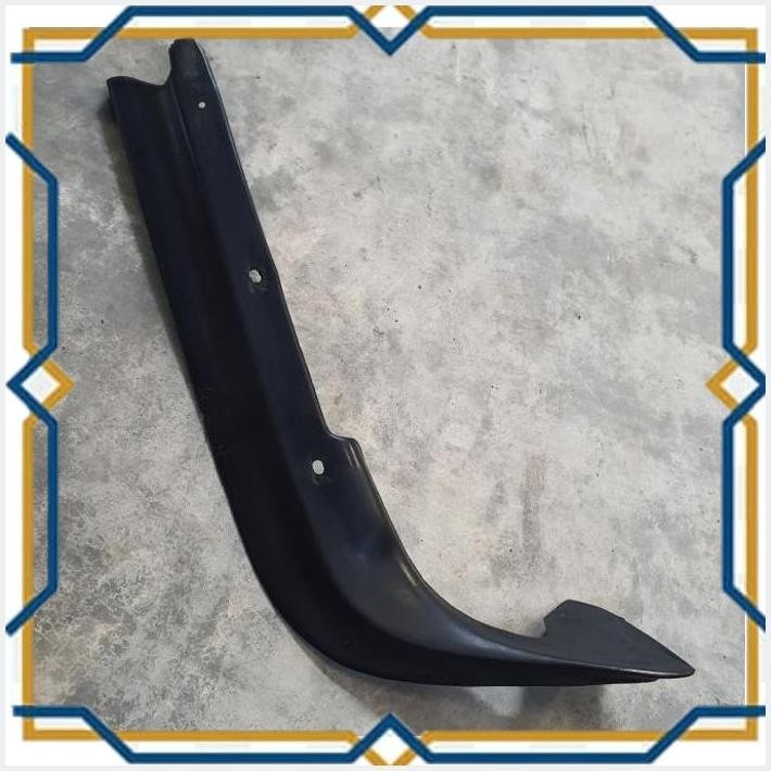 [EUR] KARET BUMPER . BEMPER DEPAN. MERCY MERCEDES TIGER W123 280E