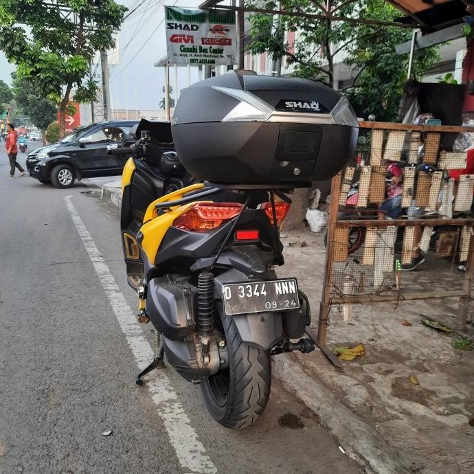 Paket Promo Box Motor Xmax Bracket Ori SHAD + Box SH47 Yamaha Xmax 250