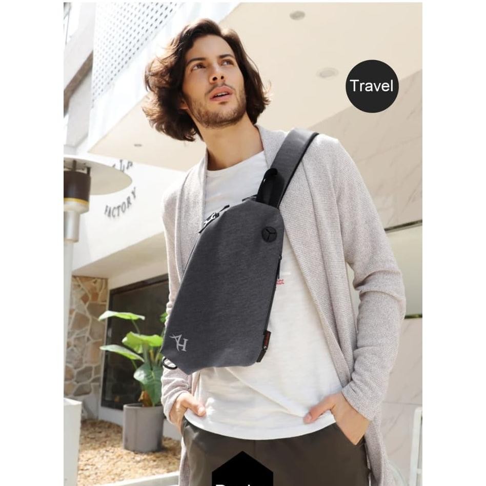 Tas Selempang Arctic Hunter Original XB00045