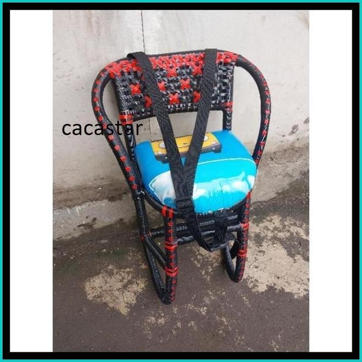 ANTIK...BONCENGAN ANAK MOTOR FREE SEFTY KHUSUS MOTOR BEBEK TERBUAT DARI ROTAN PILIHAN NYAMAN KUAT.AN