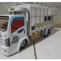 Limited - Miniatur Truk  Oleng  Kayu  Miniatur  Truk  Oleng   Miniatur  truk  Oleng   Kayu  Asli  Ol