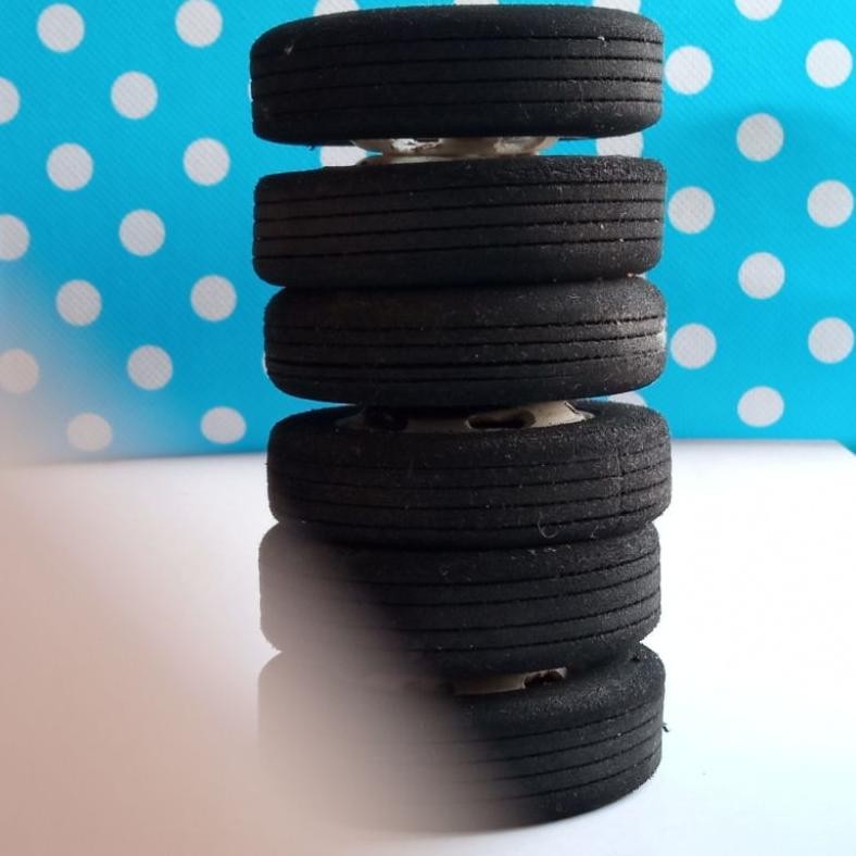 BAN MINIATUR TRUK OLENG | BAN BELAKANG DOUBLE