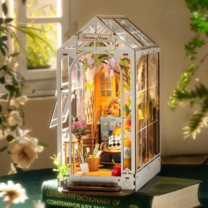 TERBARU - Rolife Garden House BookNook - Robotime Book Nook TGB06 Bookend