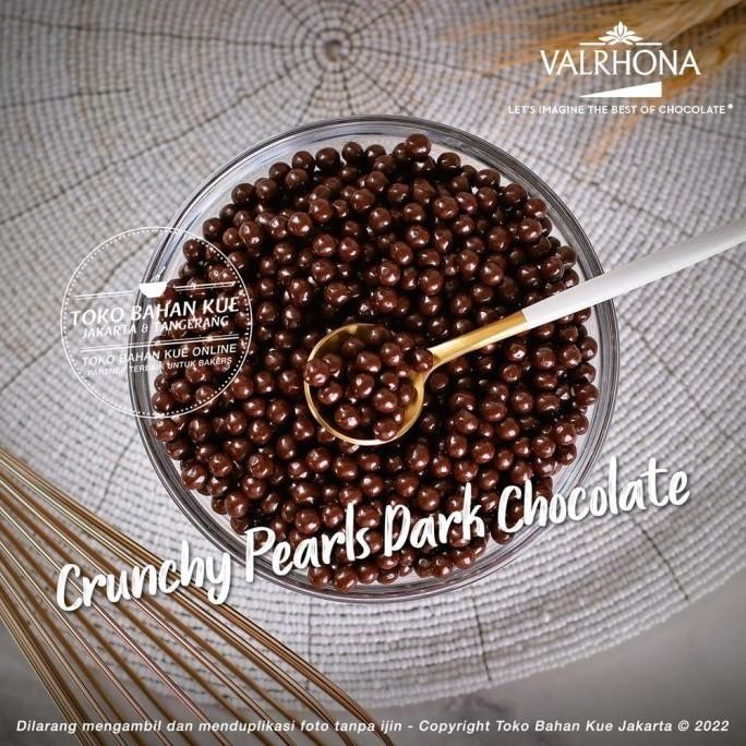 

TERSEDIA Valrhona - Les Perles 55% Dark Chocolate 100gr Crispearl Choco Crispy