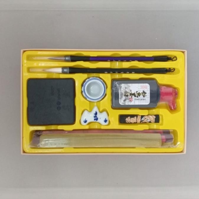 

Perlengkapan kaligrafi set tinta kuas kaligrafi china mopit set 2 kuas by Radhiant official
