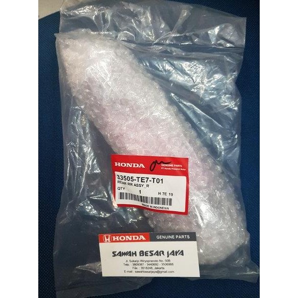 Mata Kucing atau Reflektor Bumper Bemper Belakang Honda Mobilio RS 2014 2015 2016 2017