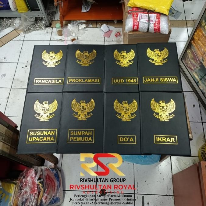 

Map Perlengkapan Upacara Map Garuda Pancasila Map Upacara Map Embos Upacara Ready Stock Berkualitas murah