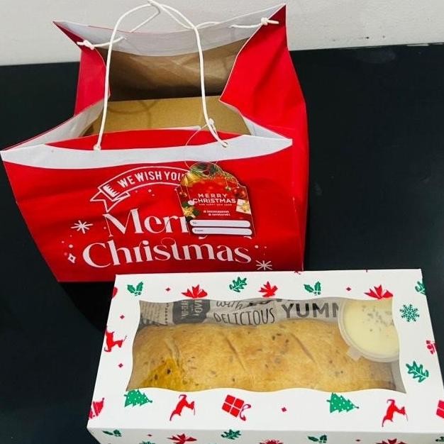

Hampers Natal Christmas Picnic Roll Beef/Chicken/Salmon Wellington