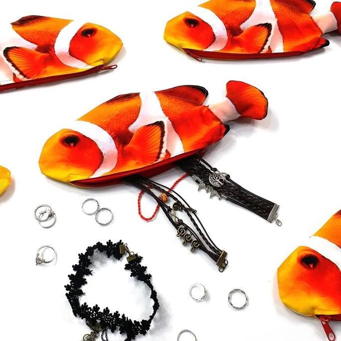 

Terbaru Tempat Pensil Karakter Shrelo Anemone Fish Clown Fish Penggemar Diving Laut Kreasi Lokal Indonesia