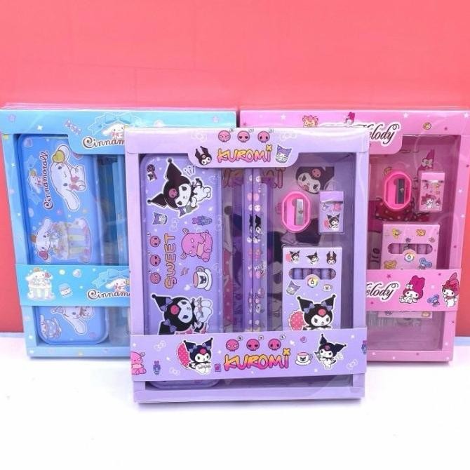 

Terbaru Kotak Pensil Set Sanrio Tempat Pensil set Anak Alat Tulis Kuromi Cinnamoroll My Melody souvernir