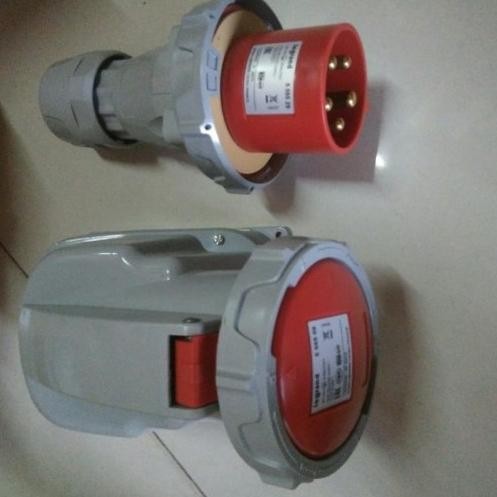 legrand surface mounting 63A 3p+N+E ip67 legrand 555559+555529 set