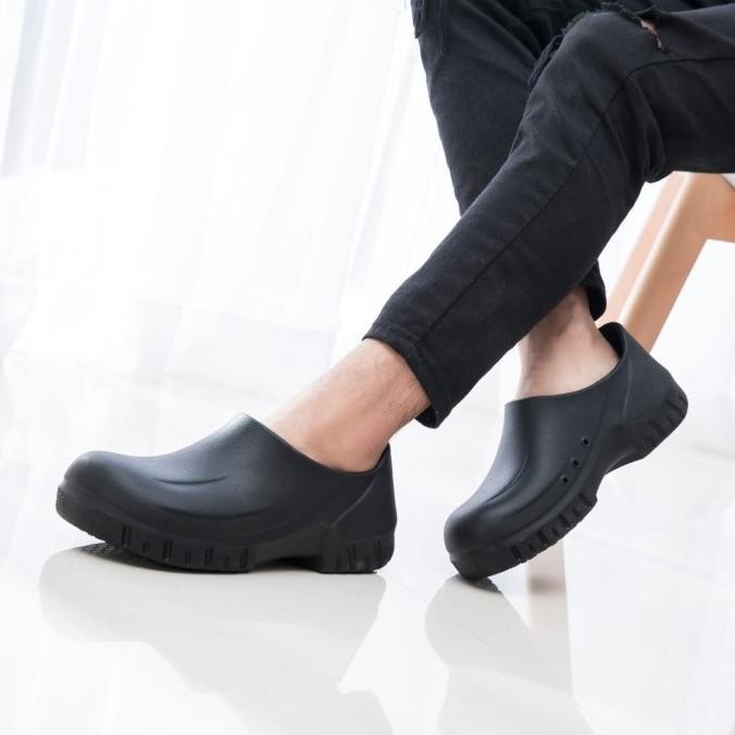 SEPATU KITCHEN WAKO CHEF SAFETY SHOES KITCHEN WAKO #9033