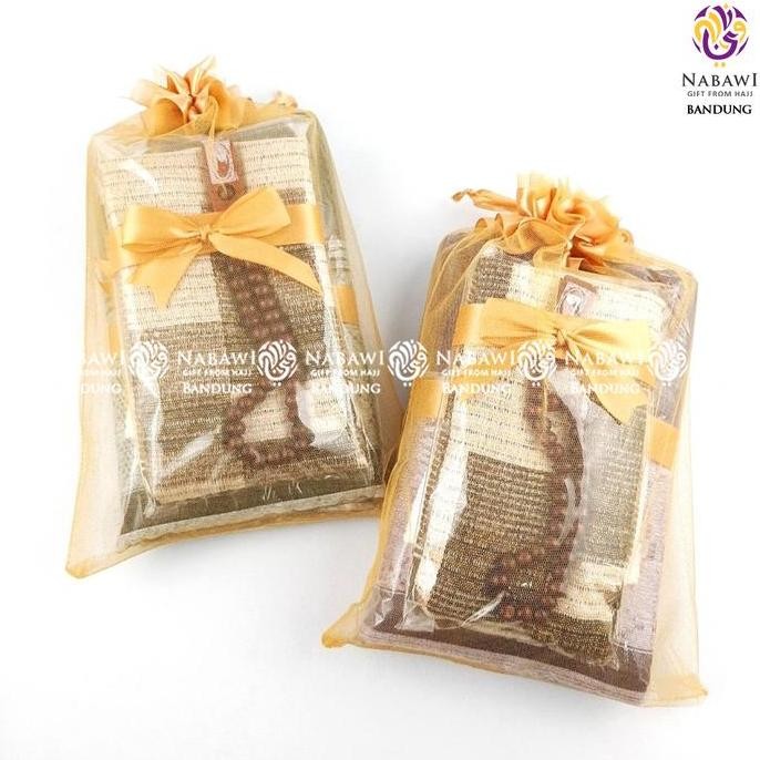 TERBAIK # Hampers Souvenir Sajadah dan Sarung Free Peci + Tasbih Packing Tile Souvenir Tahlilan Oleh