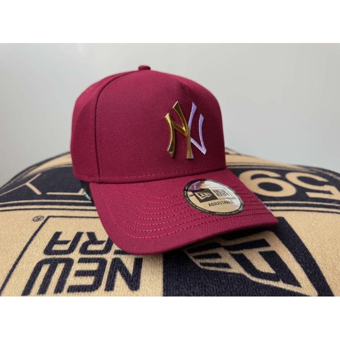 Topi New Era 9Forty A-Frame New York Yankees Red Half Gold Cap