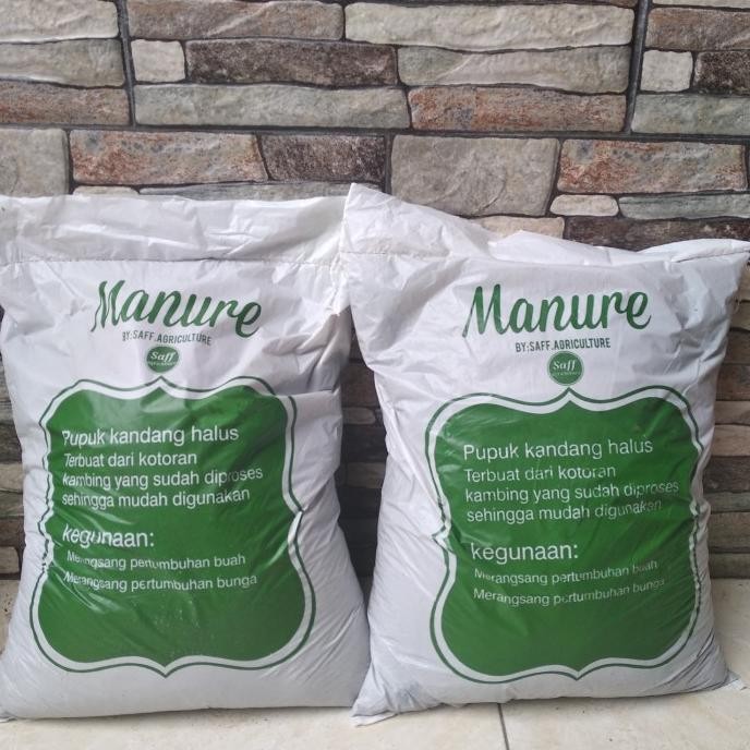 

Terlaris Pupuk Kandang Organik Halus Super 5-6 Kg Ekonomis