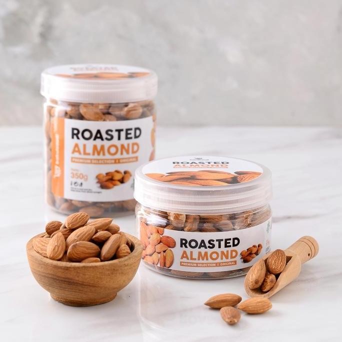 

Kacang Almond Panggang Kupas Premium Organik Roasted Almond Original Natural bakulsaudi