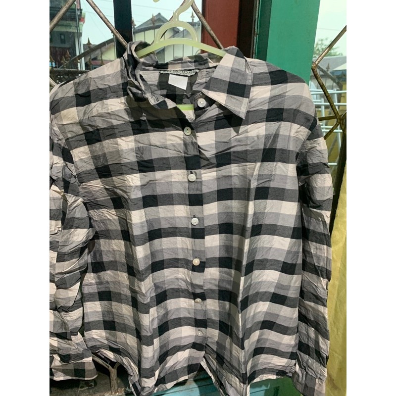 preloved baju atasan wanita kemeja crop kotak kotak