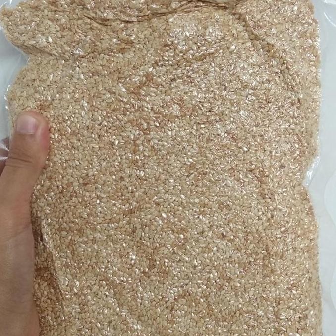 

Ready stock] Wijen putih sangrai 500gr / wijen mateng / white sesame seeds roasted