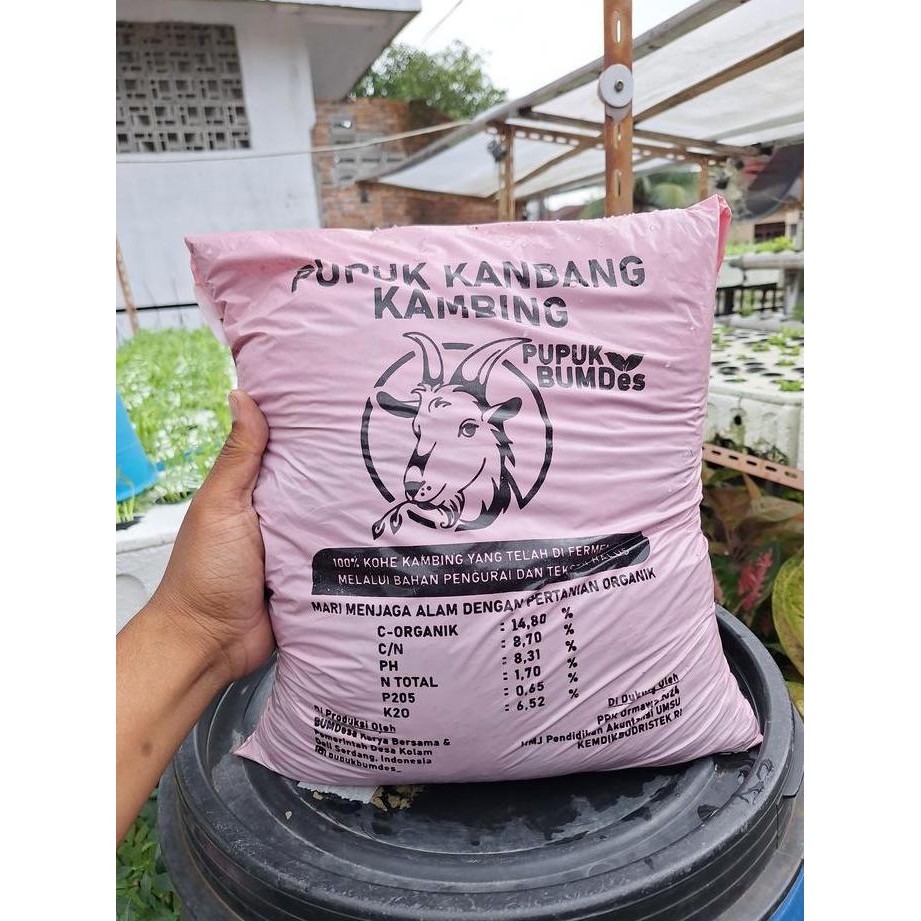 

Terlaris Pupuk Kandang Kambing Fermentasi Siap Pakai Kemasan 5 Kilogram - 100% Kohe Kambing