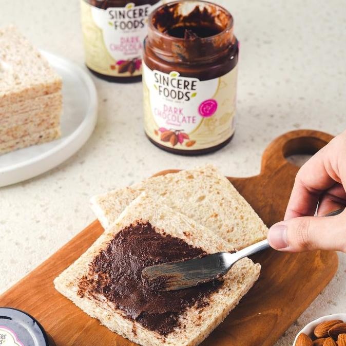 

Grosir Selai Cokelat Kacang Dark Chocolate Spread Sorghum Sugar Sincere Foods