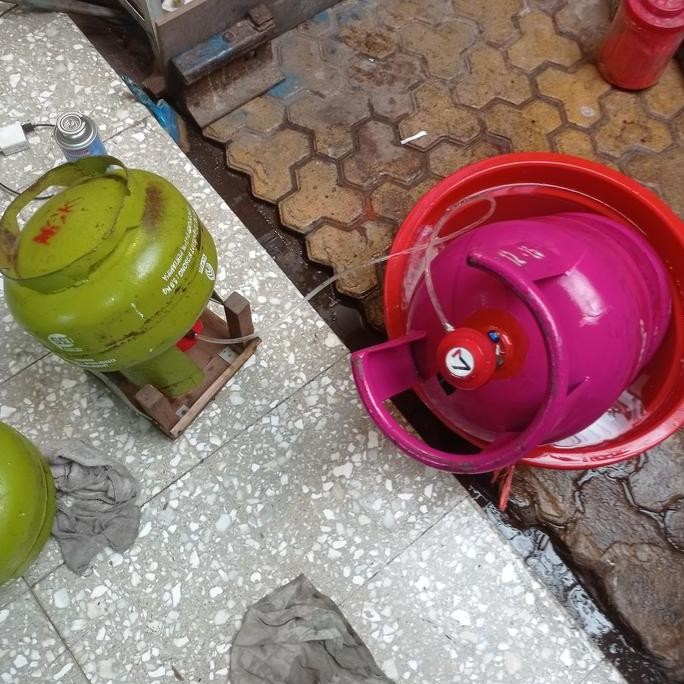 Alat Transfer Gas 3Kg Ke  Tabung 12Kg