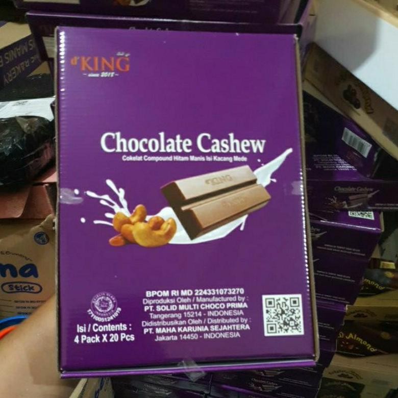 

Ready stok Terlaris 1 kardus coklat cashew isi 4 pack ( 80 picis ) coklat musdalifah Termurah