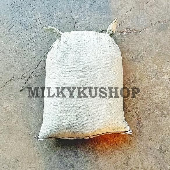 

Terlaris Pupuk Kandang Kambing Butir Kasar Organik Via Gosend Grab