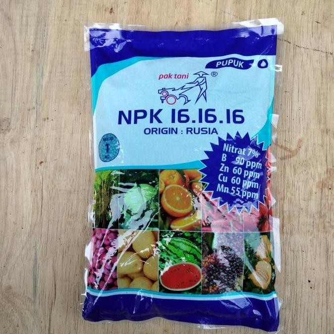 

Terlaris New Pupuk Npk Mutiara 16-16-16 Penyubur Buah Bunga Daun 1Kg 100% Ori