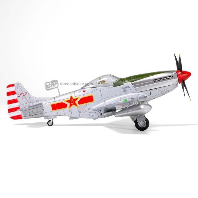 Diecast Pesawat P-51D MUSTANG AIRCRAFT FIGHTER - WW2 PLA - FOV-812013B