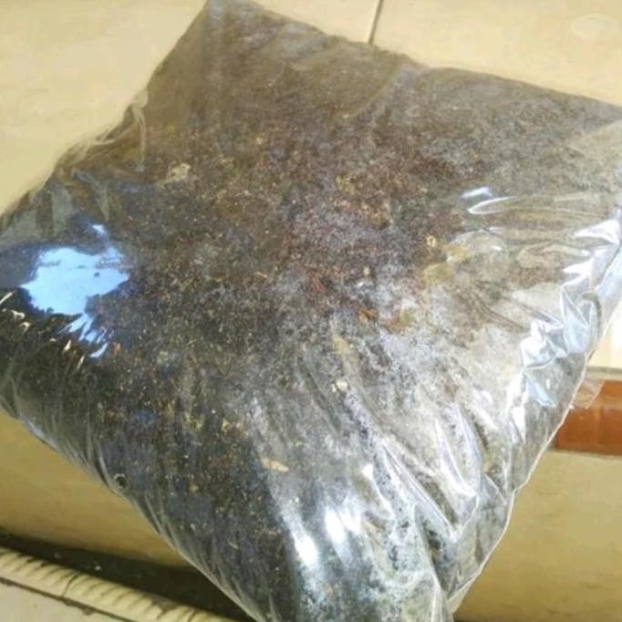 

Terlaris Pupuk Kandang / Pupuk Kompos Halus 950Gram