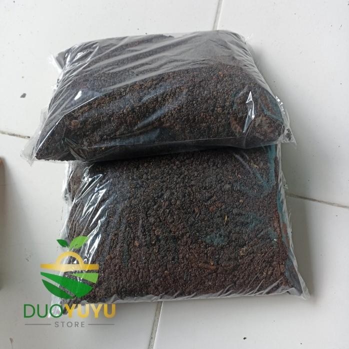 

Terlaris Pupuk Kandang Kambing ( Kohe ) Organik 1 Kg Siap Pakai