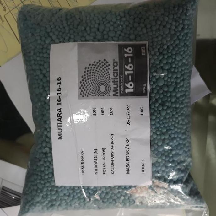 

Terlaris Pupuk Npk Mutiara 16-16-16 Repack 1Kg