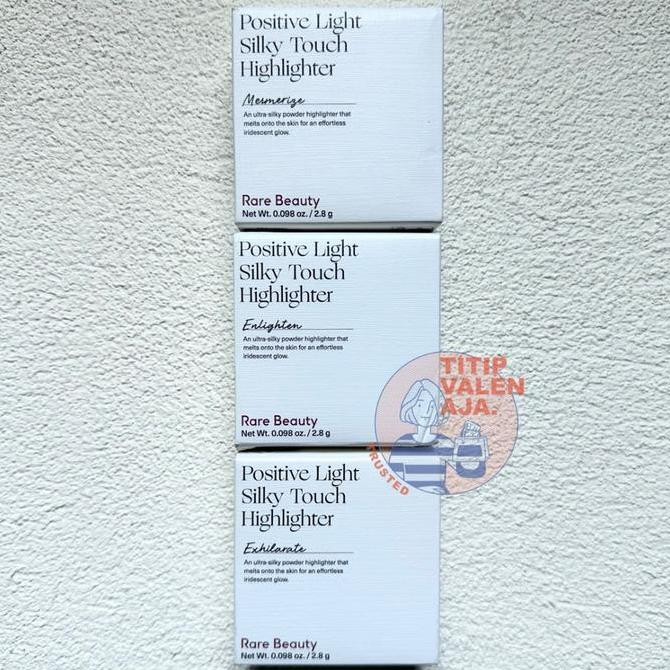 Rare beauty positive light silky touch highlighter