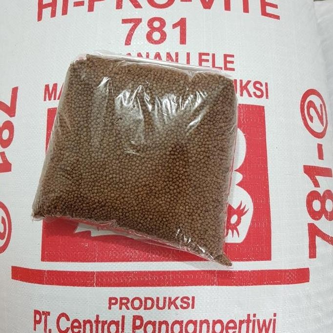 781 2mm Pakan Ikan Lele Hi-Pro-Vite Phokpand (Karung)