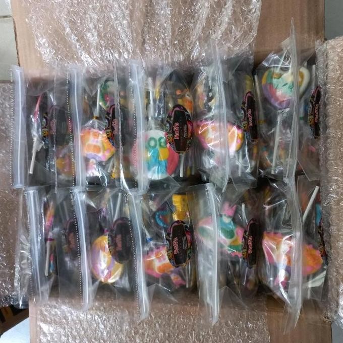 

HIW Paket Usaha Coklat Karakter (Grosir) Camilan Chocolate coklat stick