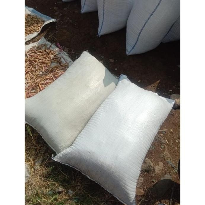 

Terlaris Best Seller Pupuk Kandang Fermentasi 1 Karung Full Uk 50