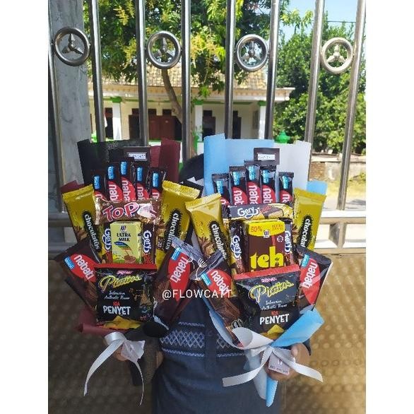 

Buket Snack / Bucket Snack / Buket Jajan / Bucket Jajan / Bouquet/ Bucket / Buket / Kado / Hampers / Kado Sidang / Kado Semhas / Kado Sempro / Kado TA nUg