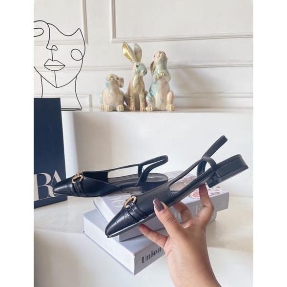 Zara Flat Shoes Wanita 2126