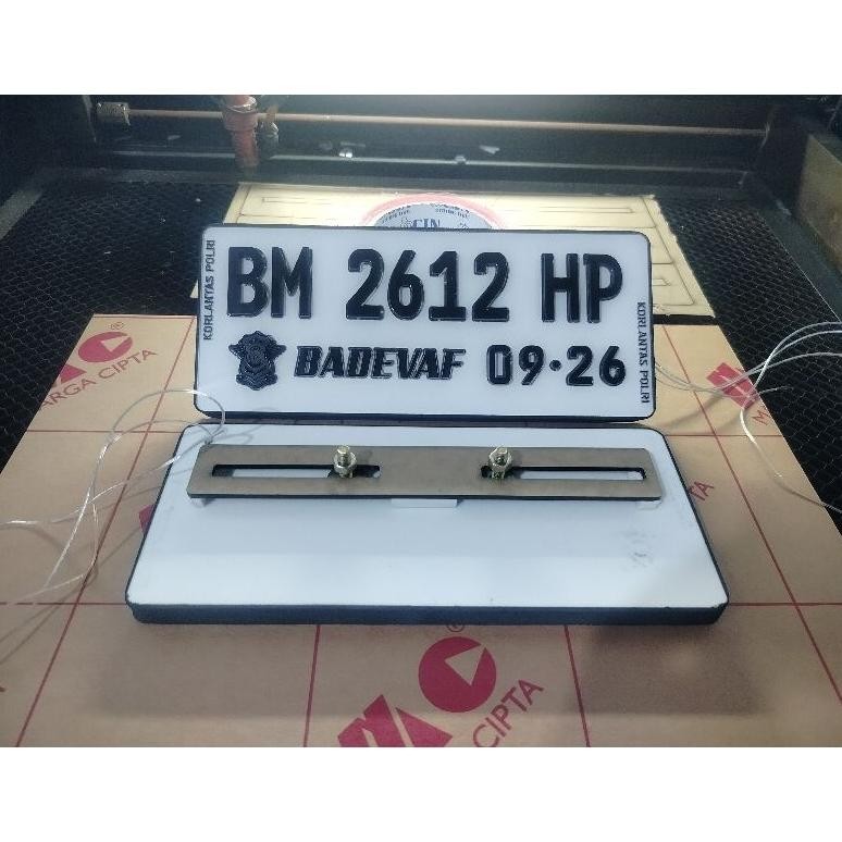 Plat Nomor Motor Timbul Nyala LED Custom