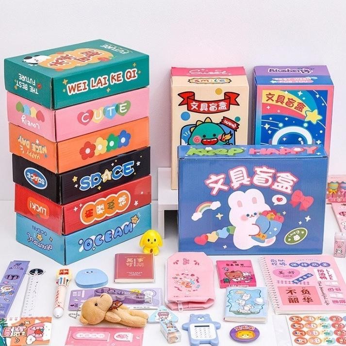 

Gh-56 J3 - Blind Box Alat Tulis Motif Lucu Capyabara Gh-56