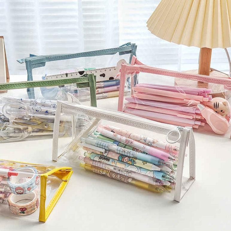 

Promo Winzige Kotak Pensil Transparan Tempat Pensil Aesthetic Korean Pen Pouch Lucu Stationery Organizer Pencil Case Large Alat Tulis School Supplies Kotak Pensil Anak Perempuan Berwarna-Warni Pink School Stuff